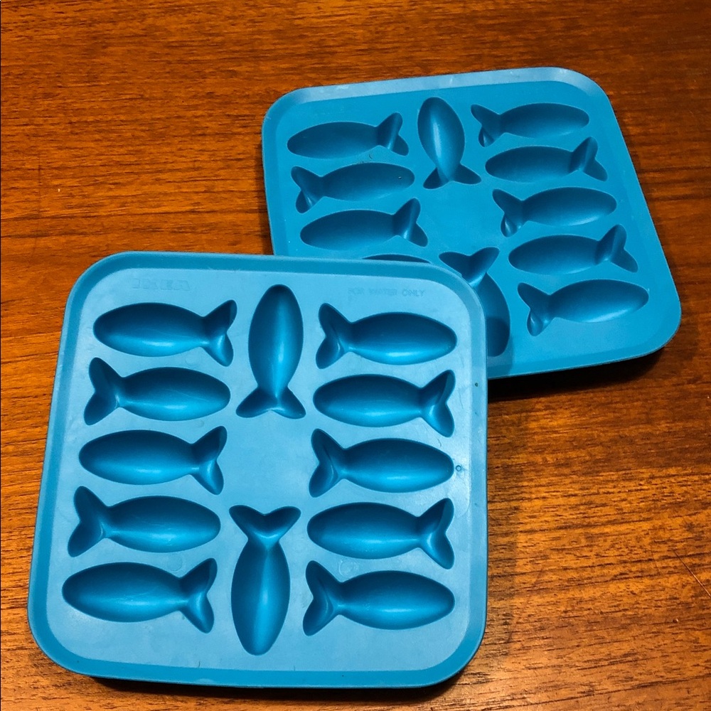 IKEA Blue Fish-Shaped ice Silicone Mold Tray Duo